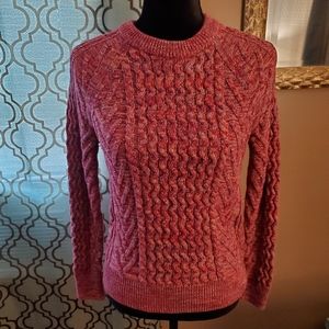 Gap sweater